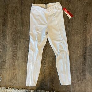 Good American White workout leggings